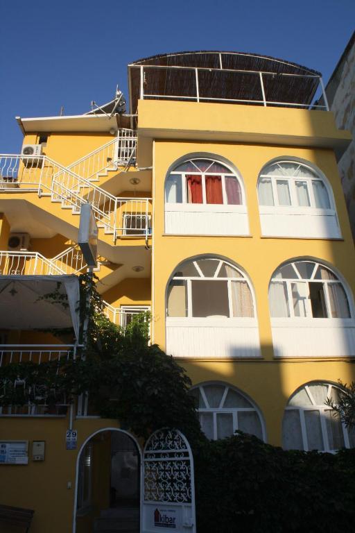 Kibar Apart Pansiyon Kusadası Extérieur photo