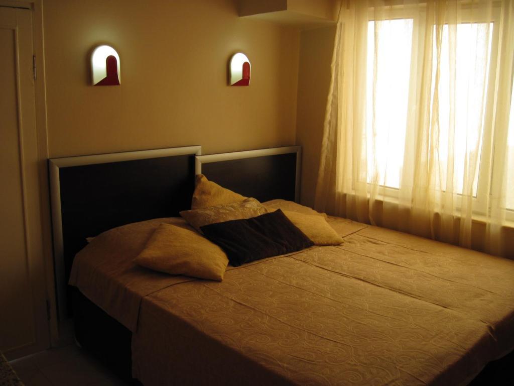 Kibar Apart Pansiyon Kusadası Chambre photo